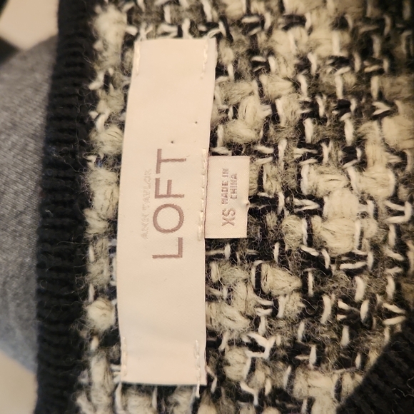 Ann Taylor Loft Black and White Zip Up Sweater Size XS - Picture 6 of 6